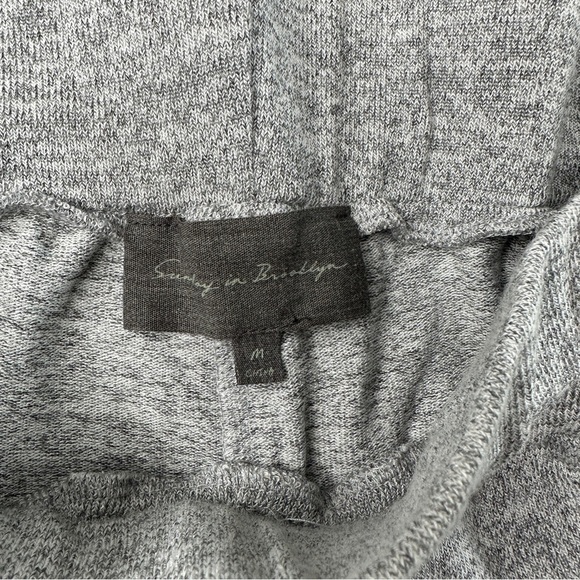 Anthro Sunday in Brooklyn Ruffle Hem Knit Gray Drawstring Pull On Joggers Size M - Picture 7 of 8